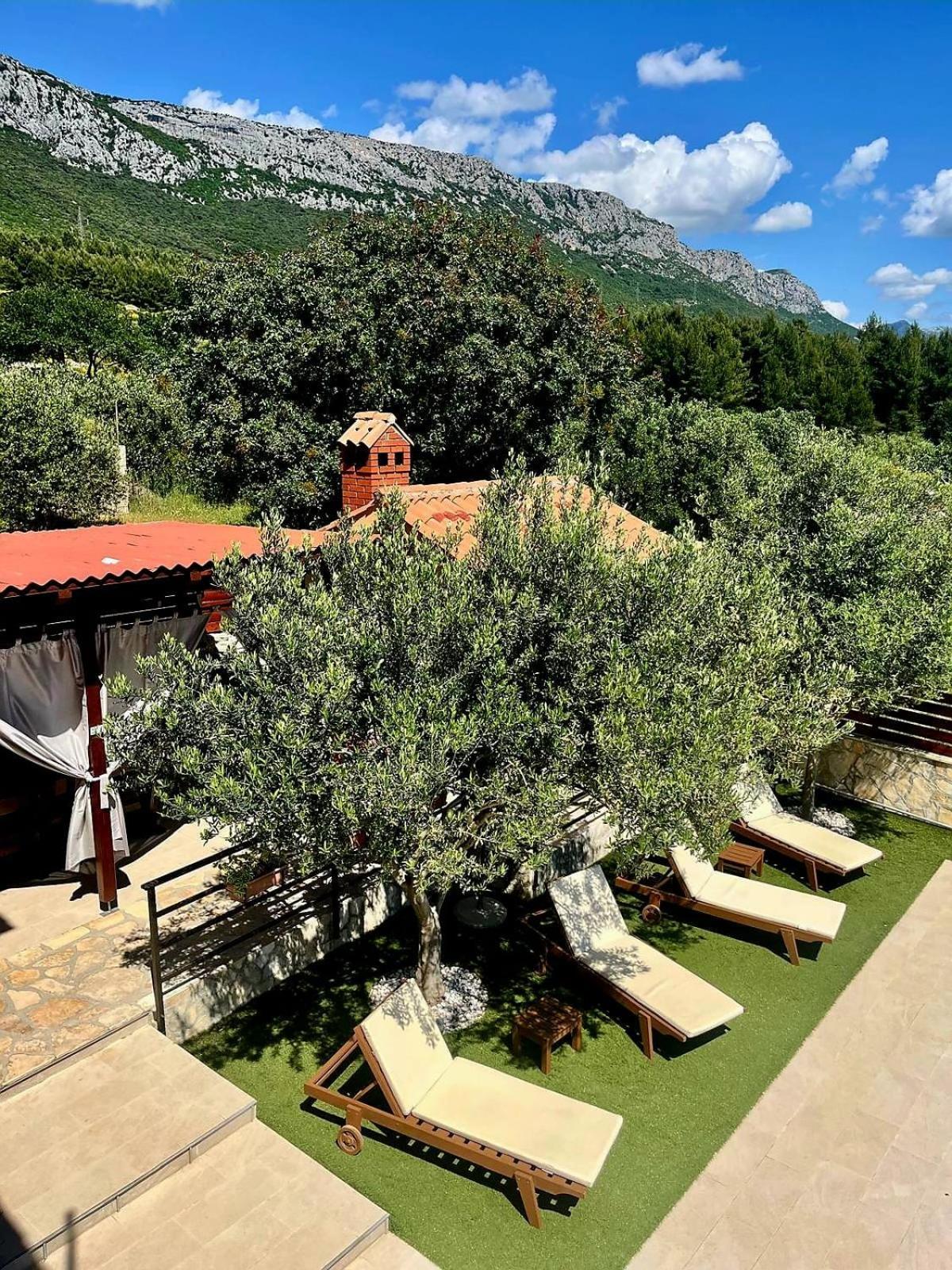 Kaštela Holiday Home Magic View With Private Heated Pool מראה חיצוני תמונה